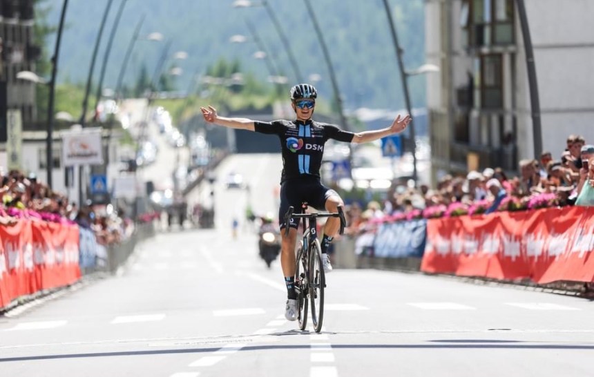 Riders to Watch in 2023 – Oscar Onley